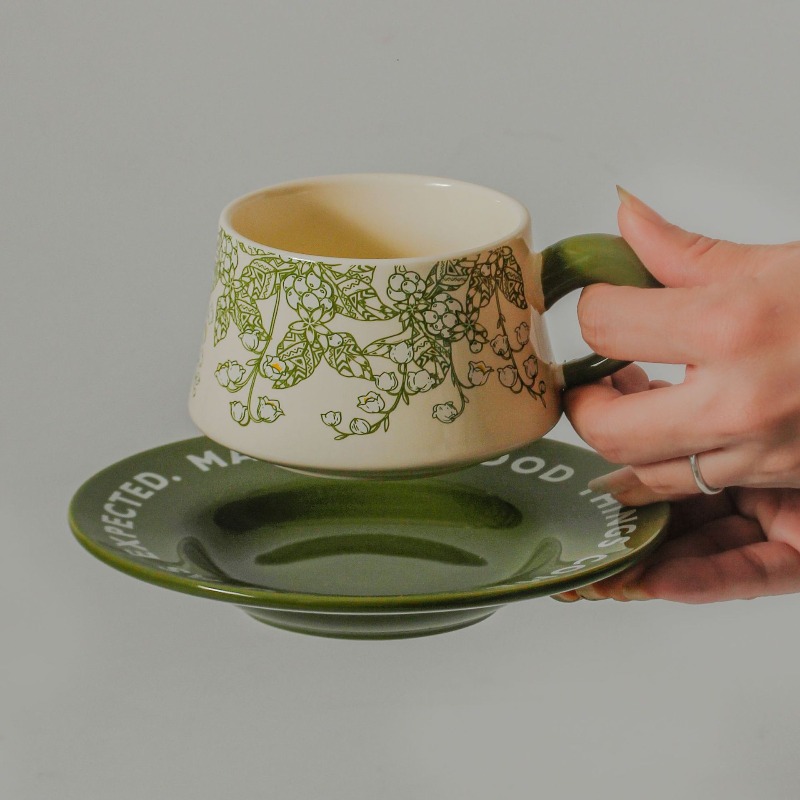 French Retro Style Lily of The - Valley Tea And Coffee recension och pris