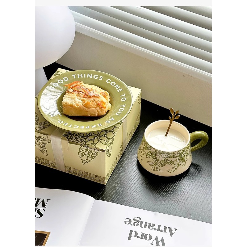 French Retro Style Lily of The - Valley Tea And Coffee recension och pris