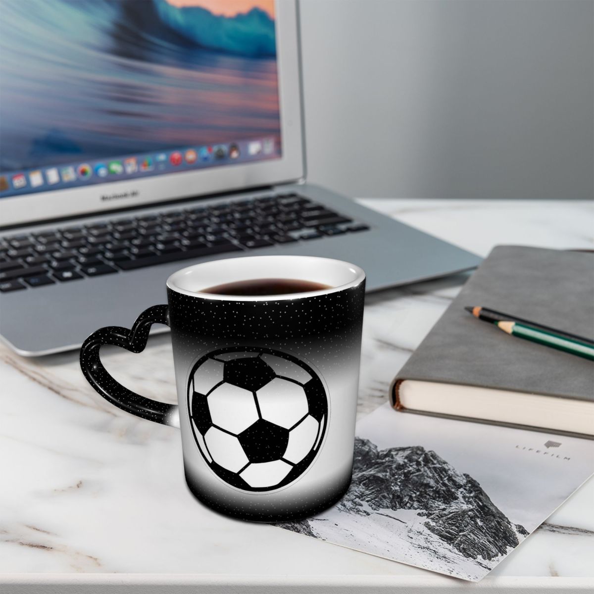 Soccer Ball Football Icon Mug  - Coffee Tea Icon recension och pris