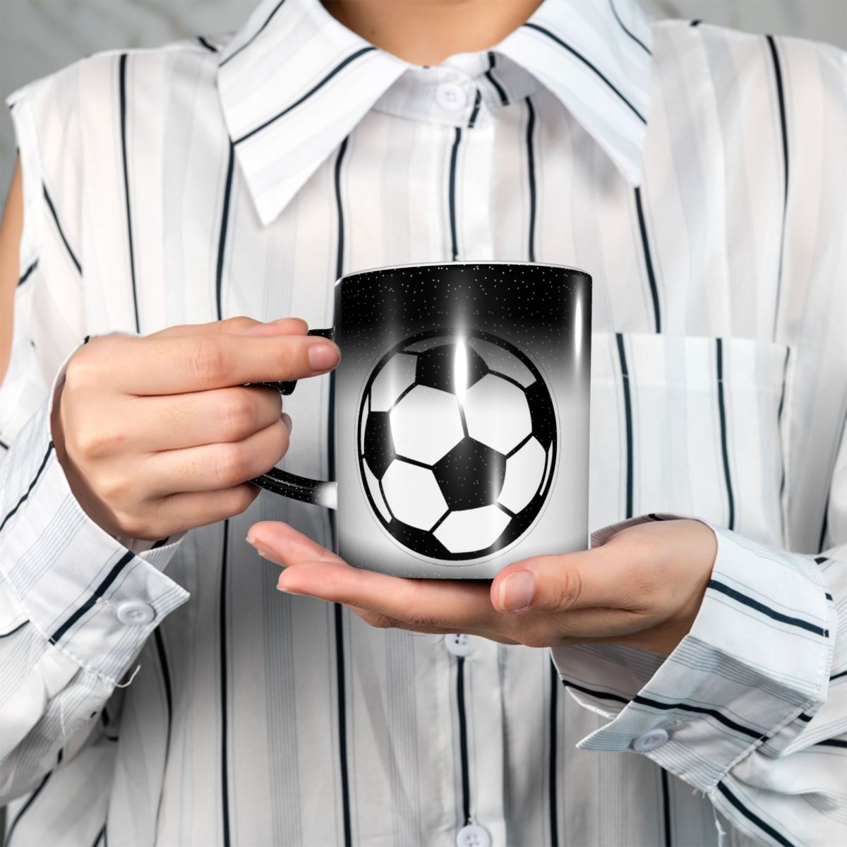 Soccer Ball Football Icon Mug  - Coffee Tea Icon recension och pris