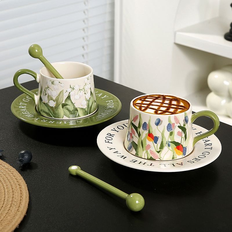 Original Hand Painted Lily of  - Valley Tea And Coffee recension och pris